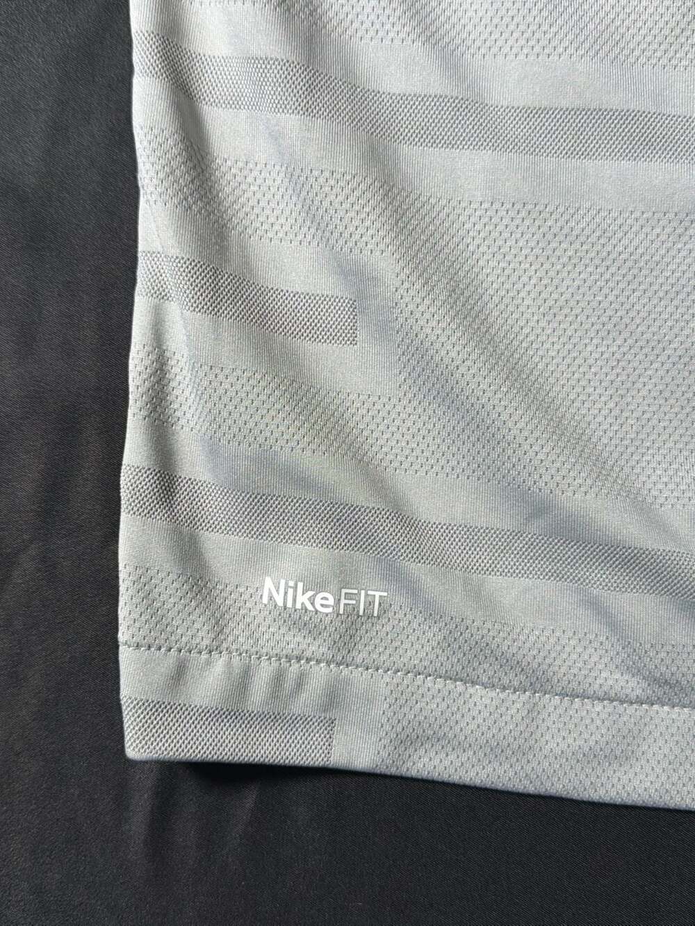 Nike Arsenal 2009-10 Football Training Jersey Grey and Red - Picture 5 of 9